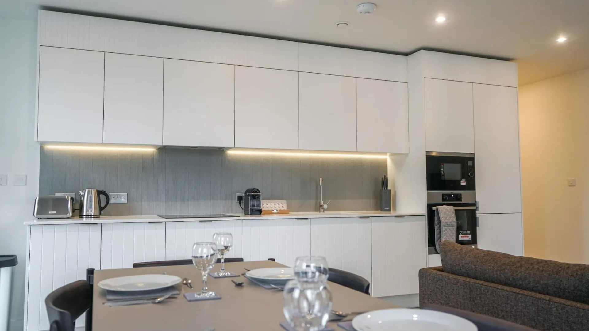 Coppermaker Square In Stratford Aparthotel London