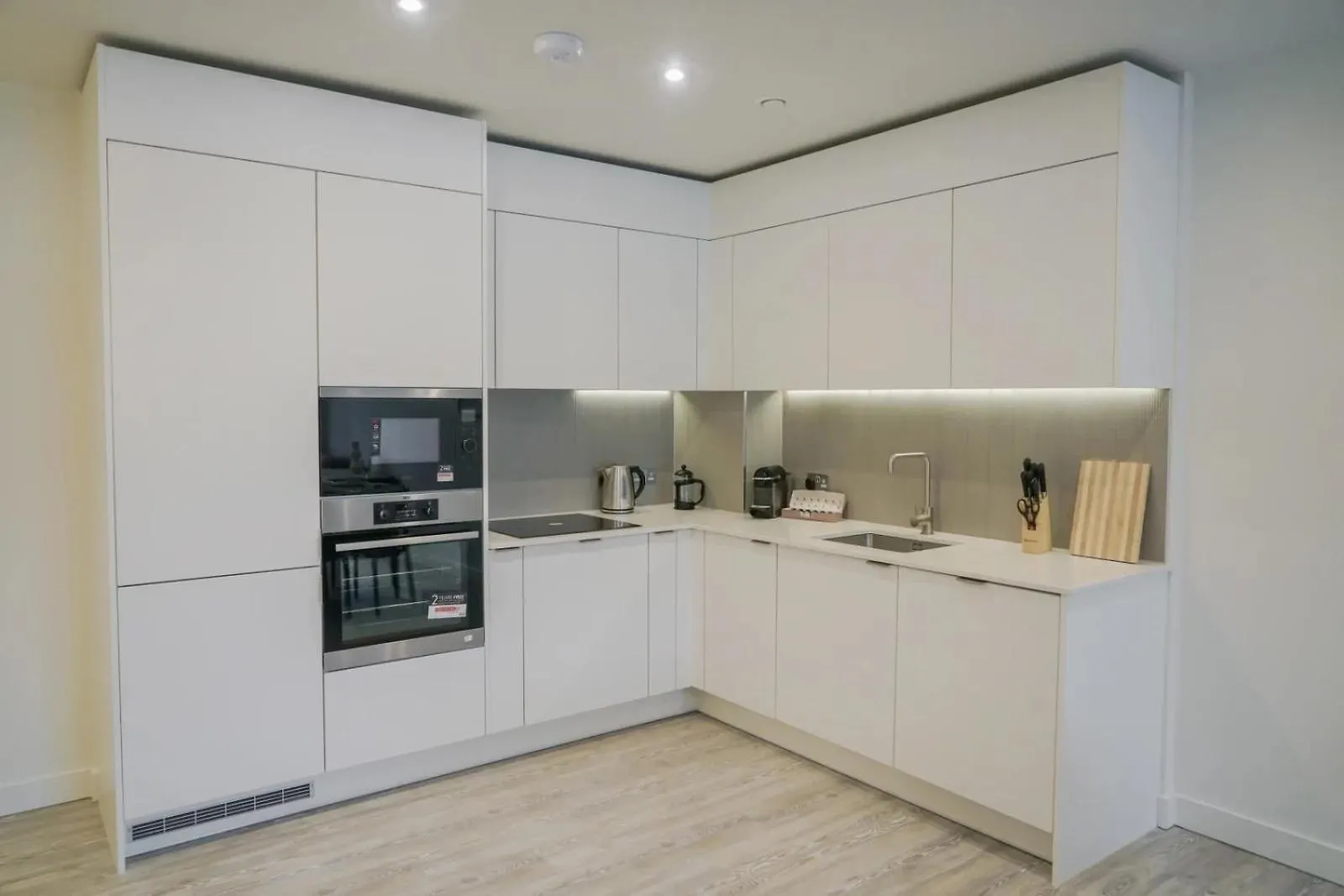 Coppermaker Square In Stratford Aparthotel London 0*,
