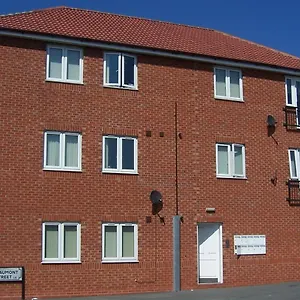 arinza-apartments.hotelsin-chester.com/