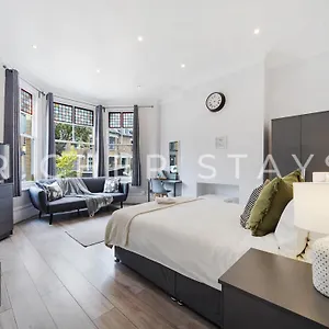 east-short-lets-serviced-accommodation.brighton-hotels-england.com/
