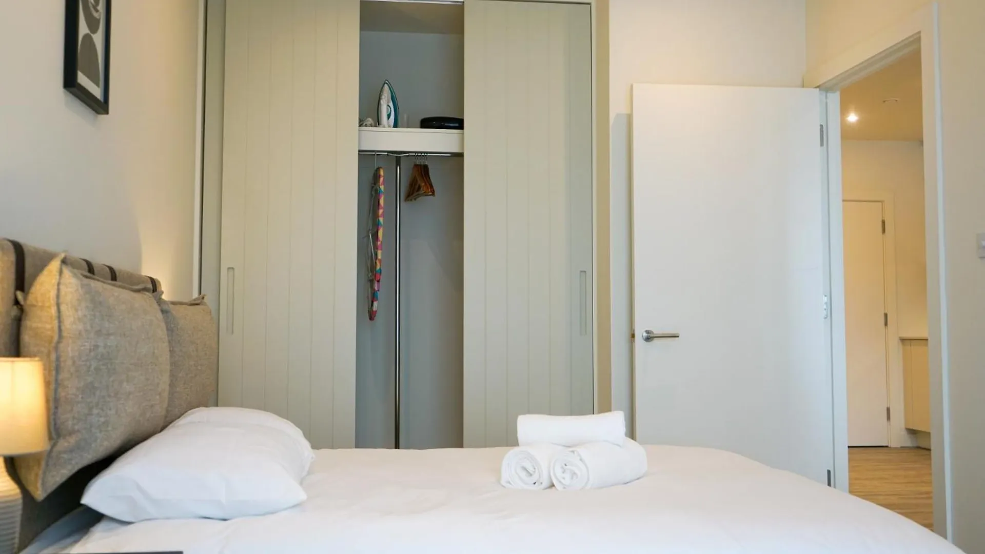 Coppermaker Square In Stratford Aparthotel London 0*,